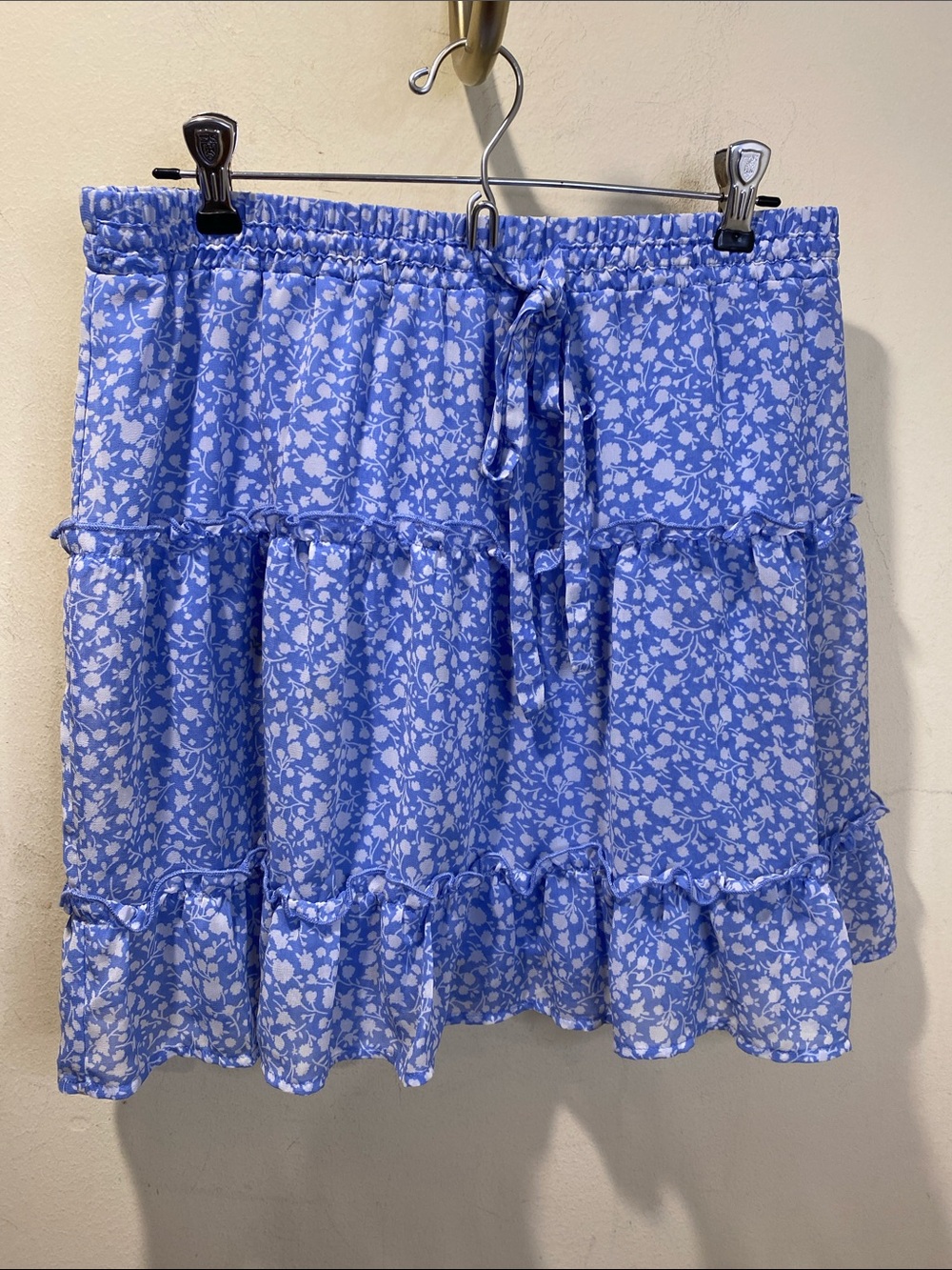 Sienna Sky Light Blue Floral Ruffle Mini Skirt Juniors Size L
